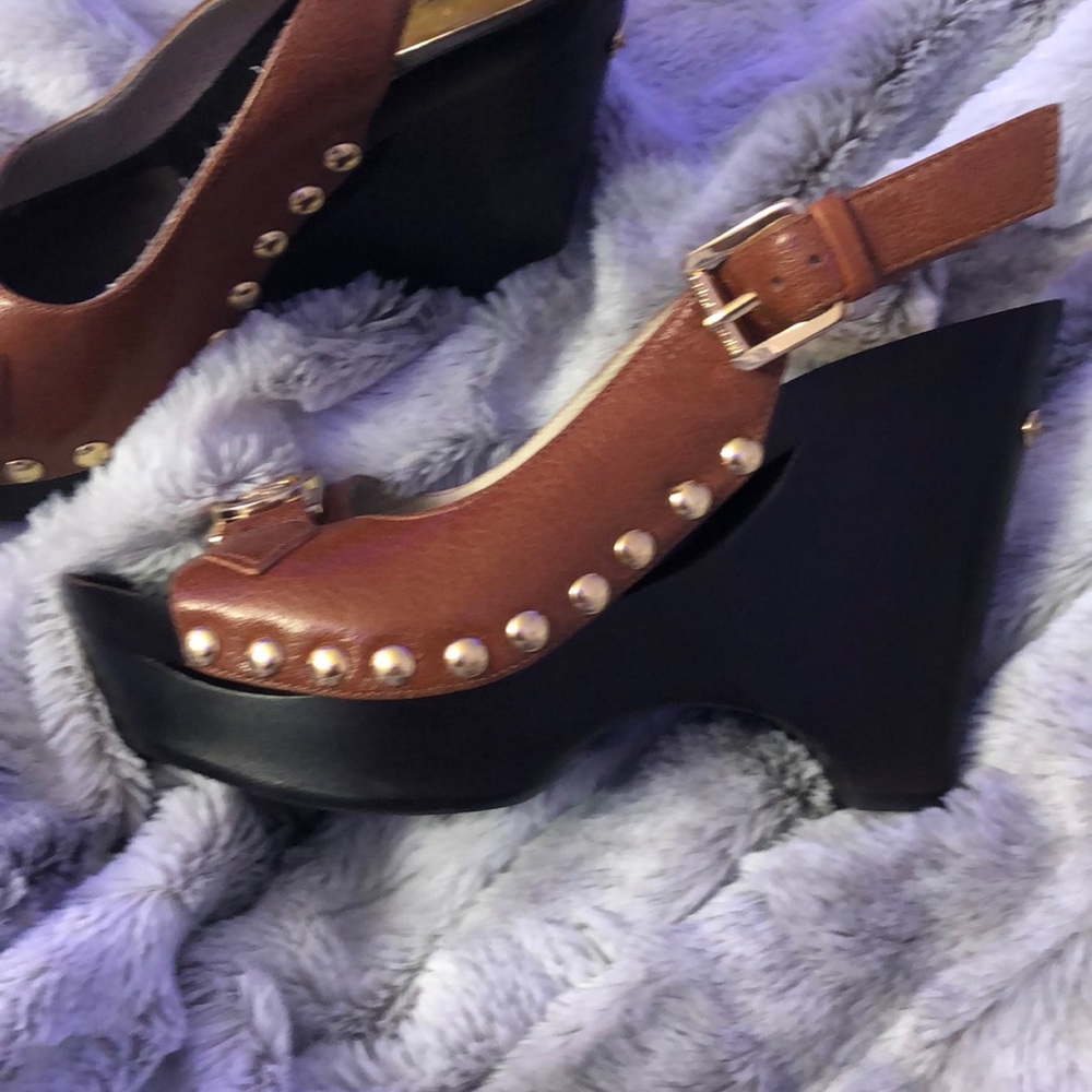 Michael Kors Wedges - Picture 3 of 8